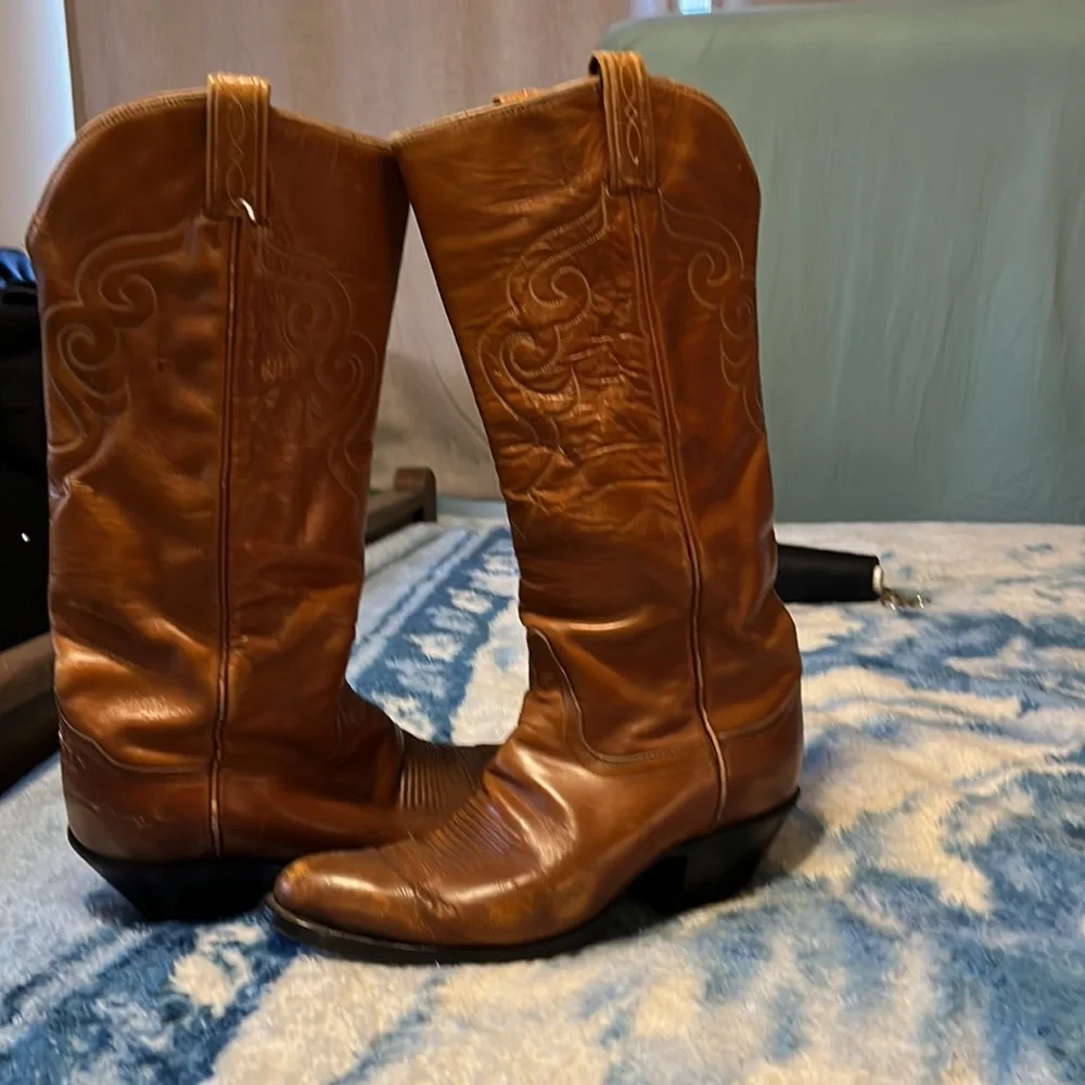 Vintage tony lama cowboy boots - Picture 4 of 14
